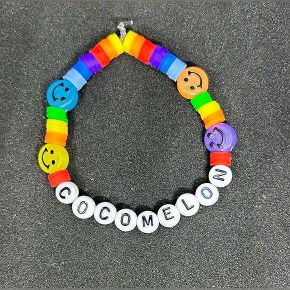 Cocomelon Heishi Bracelet - Picture 5 of 10